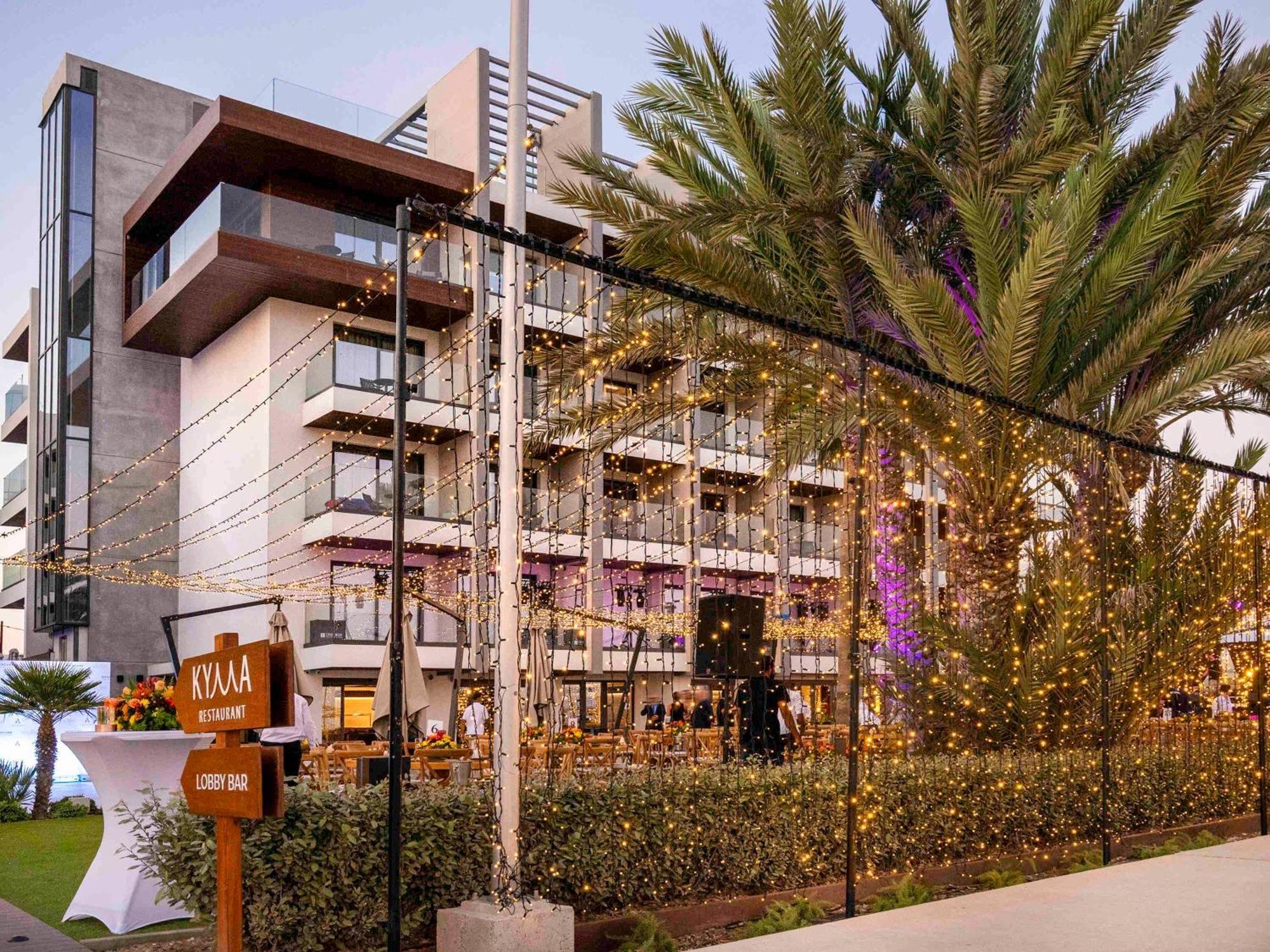 Mercure Larnaca Beach Resort المظهر الخارجي الصورة