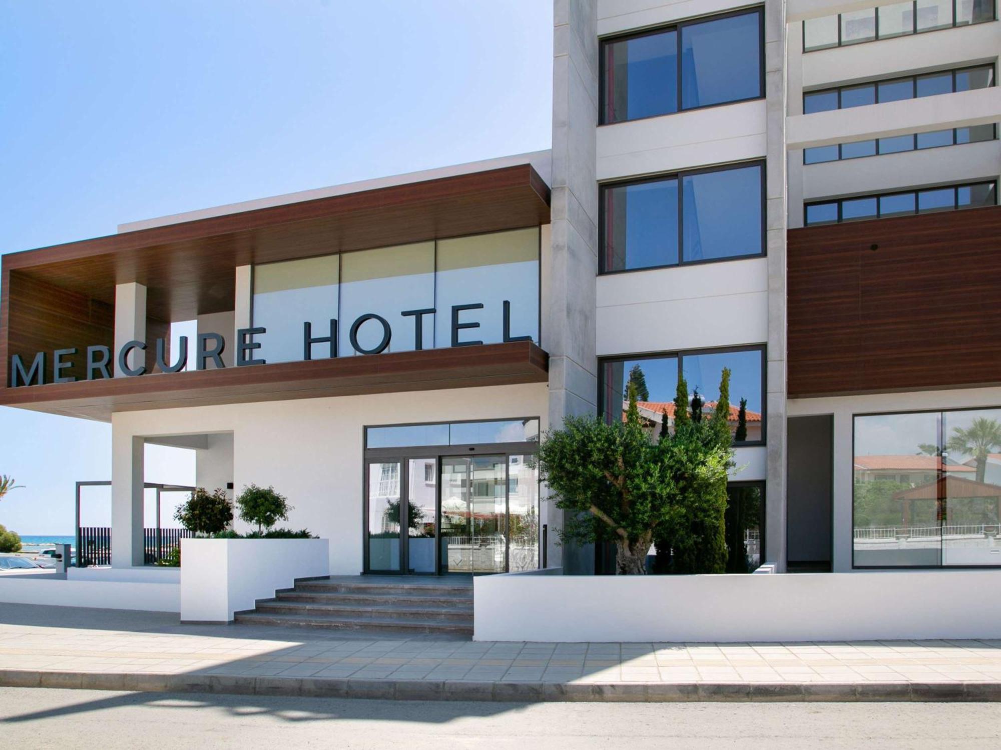 Mercure Larnaca Beach Resort المظهر الخارجي الصورة